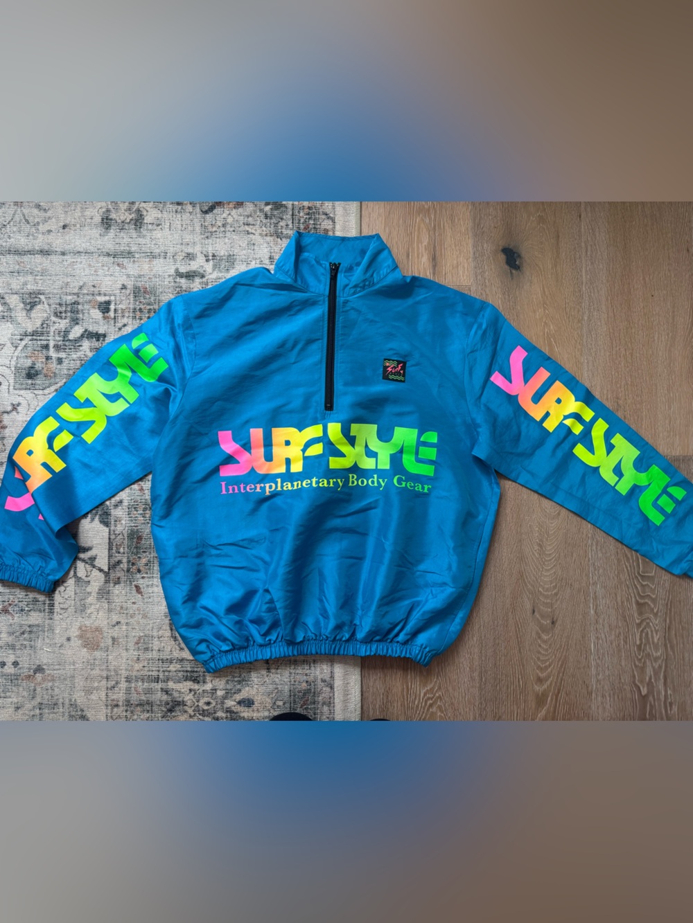 New surf style Blue Neon Logo wind breaker Jacket size small retro